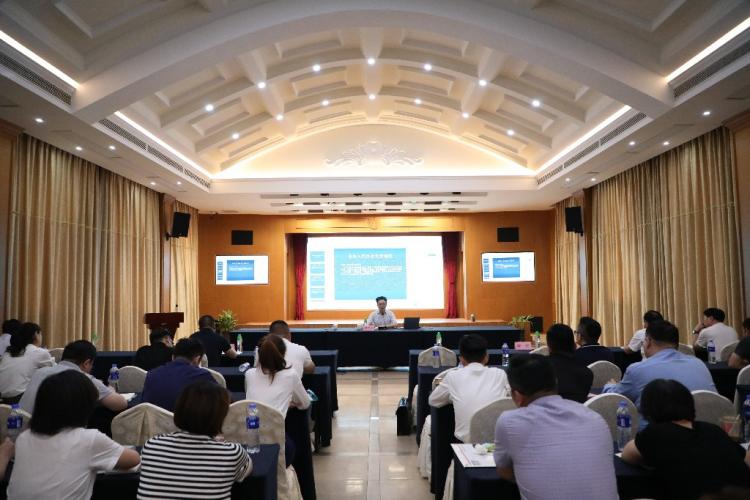 強(qiáng)身健體 關(guān)愛生命保健康 上下攜手 共筑反詐防火墻     集團(tuán)召開第七屆精英管理學(xué)院培訓(xùn)